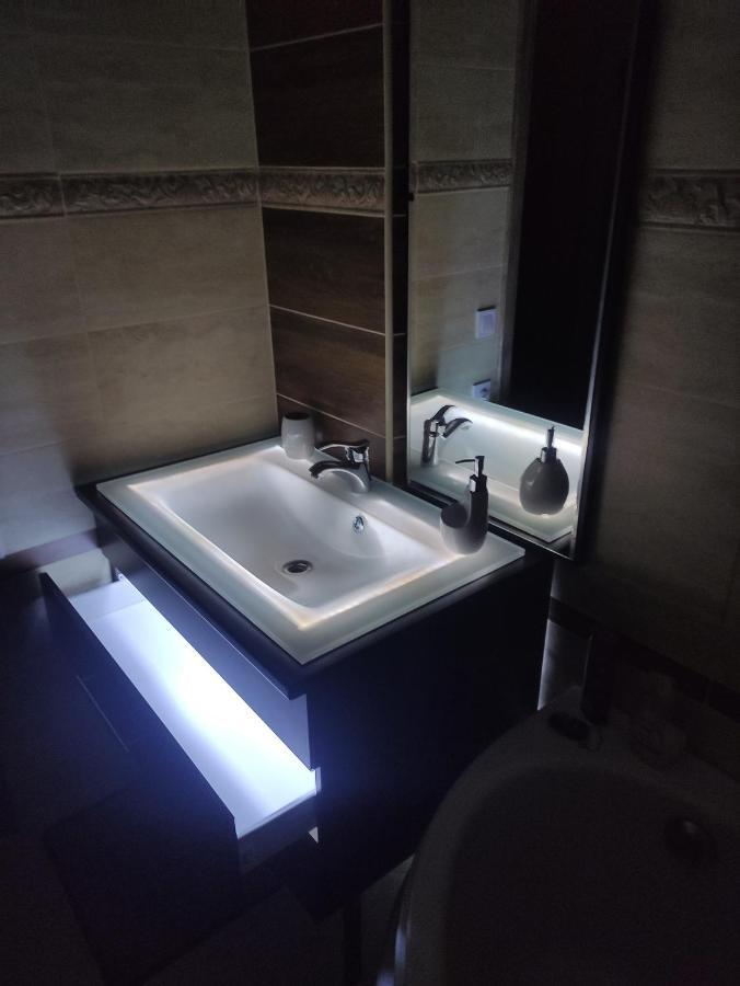 Pilis Apartman Piliscsaba Εξωτερικό φωτογραφία